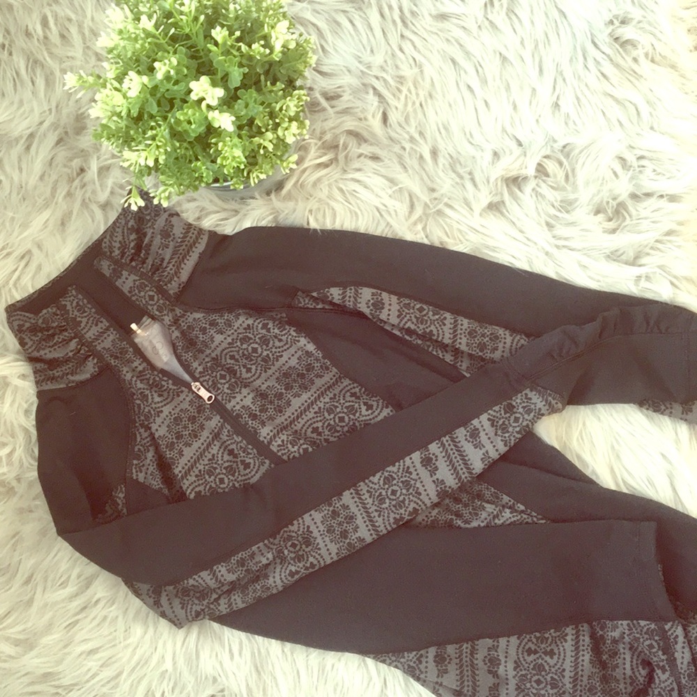 Calia work out pullover🌺